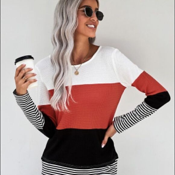 Boutique Color Block Long Sleeve Pullover Various sizes - Picture 3 of 10